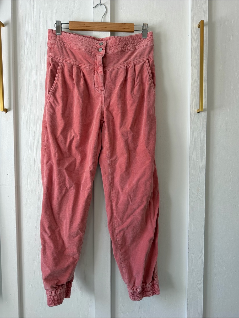 Anthropologie Kalea High Rise Pleated Trousers, Rose Pink Corduroy, Size XS.